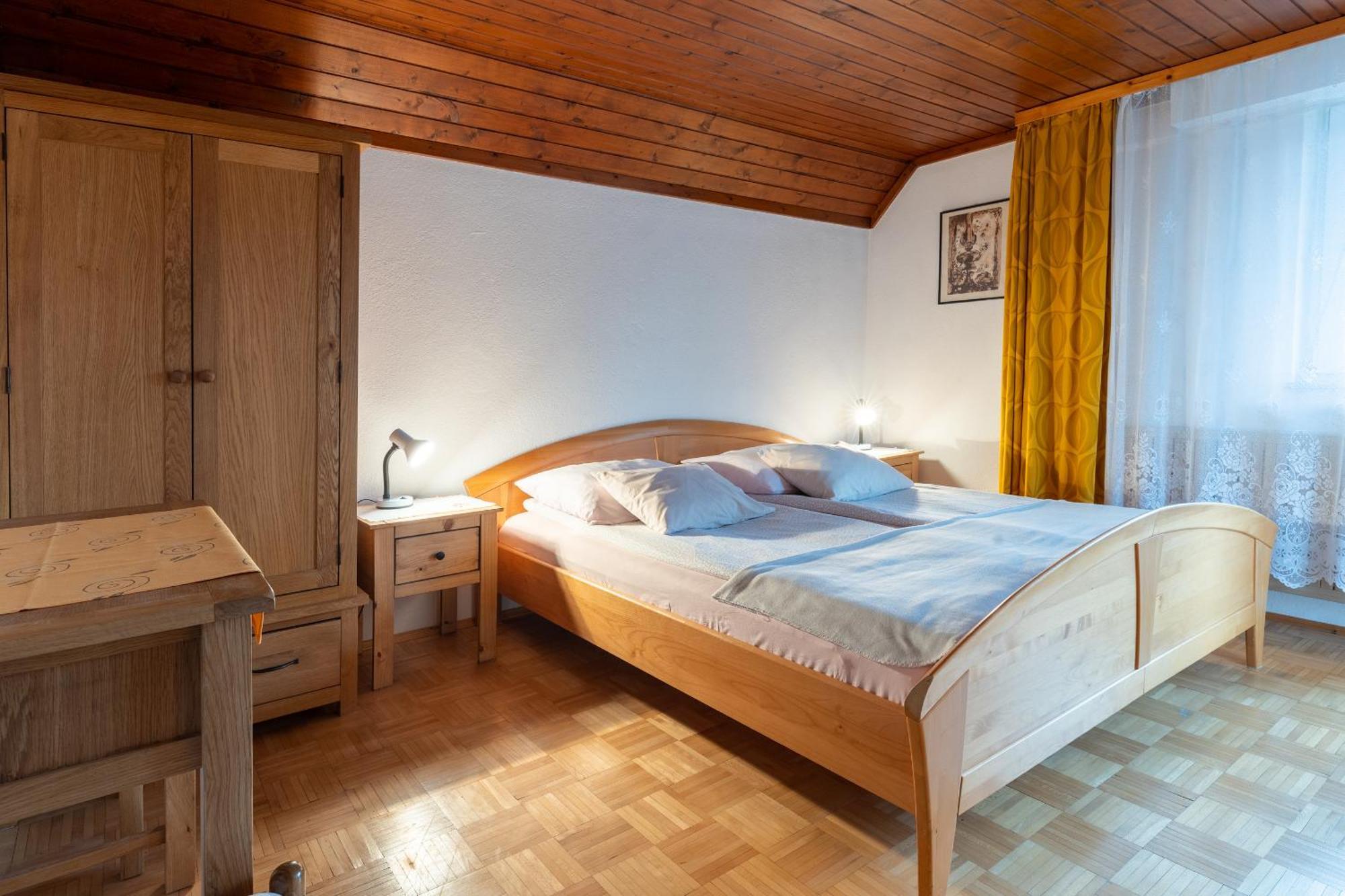 Apartments Pri Urhu بوينج المظهر الخارجي الصورة